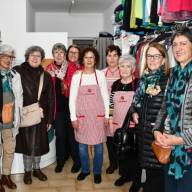 La directora de Càritas Diocesana a Cassà, Carme Xifre, ens explica que han obert un nou rober